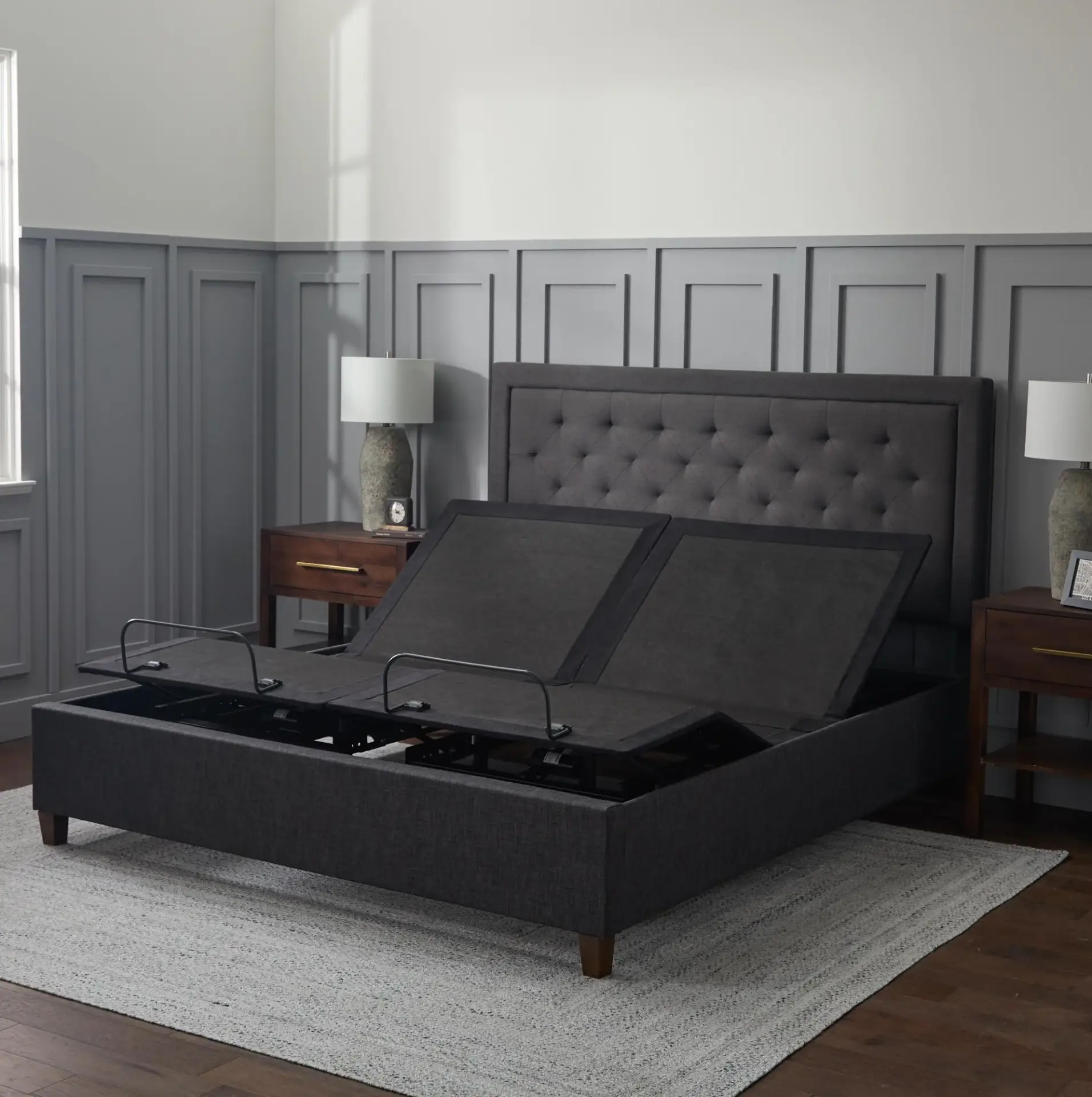 Malouf E255 adjustable bed base at Mattress Direct Oviedo